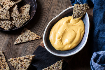 Vegan cheese dip