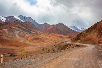 Road to the mountain