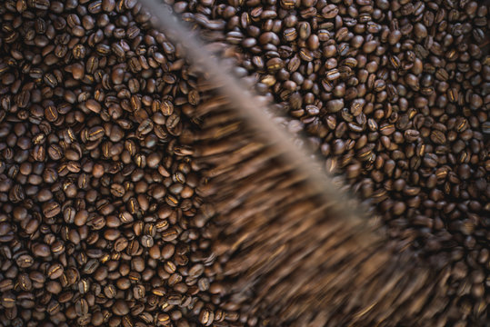 Roasted coffee