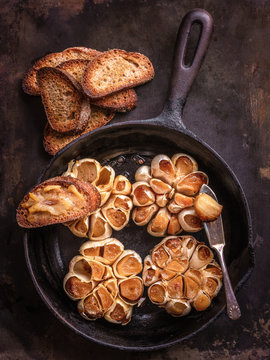 roasted garlic and bread