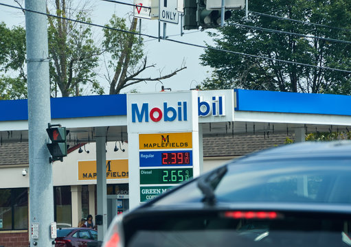 Mobil Gas Station With Gas Prices