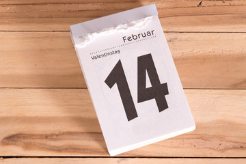 Ein Kalender und Valentinstag im Februar