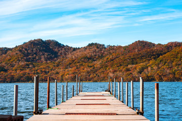 Naklejka premium 赤城山の湖(大沼)にある桟橋／群馬県前橋市