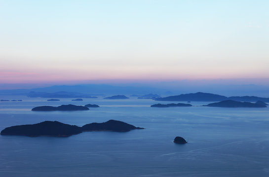 霞む瀬戸内海の島々 / 銭坪山からの夕映え