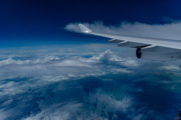 Fototapeta na wymiar Flugzeug Wolken