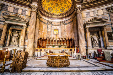 Pantheon in Rome, place of the gods. Beautiful interior