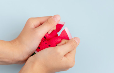 anti stress squishy toy in children's hands