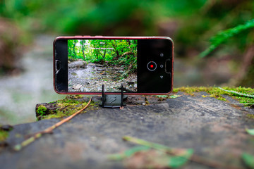 phone picture on tripod