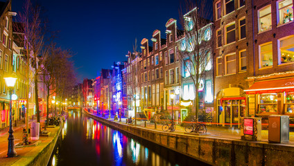 Fototapeta na wymiar Amsterdam and city at night