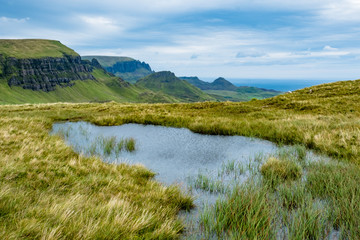 kleiner Teich entlang der trotternish Ridge auf der Isle of Skye