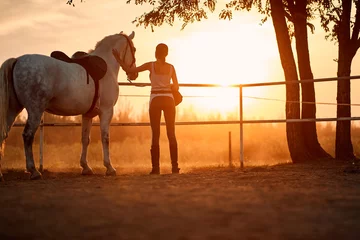 Foto op Plexiglas Young girl spending time with her horse © luckybusiness