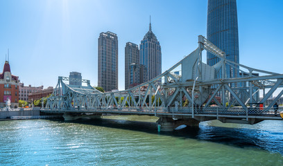 Obraz premium Tianjin famous architectural landscape steel bridge..