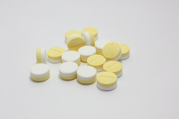 pills on white background. isolated​ paracetamol​ on​ white​ background.​ medicine​ concept​