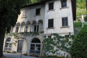 Monastère lac de Côme