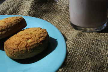 Cookies on a blue plate