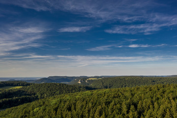 Fototapeta na wymiar Feld - Wald - Wiesen - Luftaufnahme