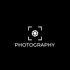 Photography Logo Design Vector Template. Minimalist, Simple, Modern, Camera, Lens, Focus.