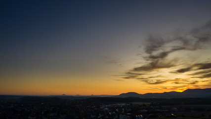 Fototapeta premium Sonnenaufgang im Albvorland