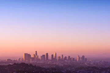 Tuinposter Los Angeles at foggy sunrise © chones