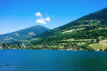 Fototapeta na wymiar Panorama of lake Field am See in Carinthia in Austria