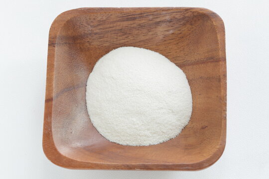 White Agar Powder On Wooden Plate For Cooking Image