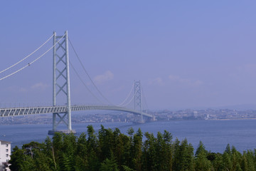 巨大橋