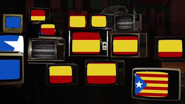  The Estelada, The Catalan Pro-independence Flag, and Retro TVs. Zoom In.