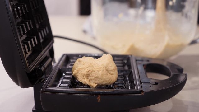 These are Li&egrave;ge waffle from the waffle iron. Still warm ... Yummy !