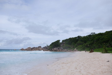 Fototapeta na wymiar Beautiful Seychelles beach