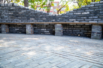 Wall stacking with gray vintage bricks