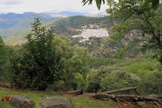 vistas panoramicas pueblos y monta&ntilde;as