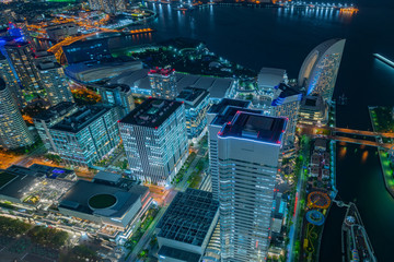 Fototapeta premium 展望台から見た横浜みなとみらいの夜景