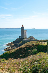 Fototapeta na wymiar vertical view of the Petit Minou lighthouse on the Brittany coast
