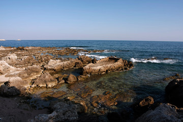 Felsenküste und Strand auf Mallorca