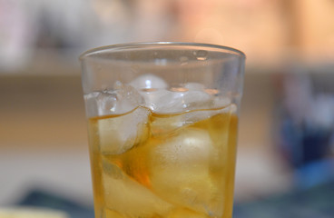 ウイスキー　酒　アルコール