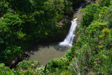Naklejka na ściany i meble Waterfall on Maui