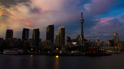 Obraz premium toronto sky line during sunset