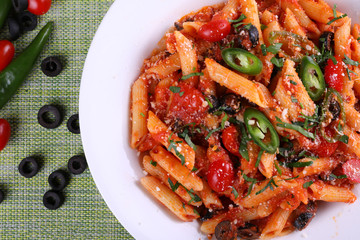 pasta with tomato sauce