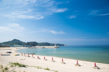 Fototapeta na wymiar the beautiful beach of Gangwondo, South Korea