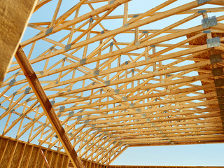 Construction carpentry roof truss raised center 2 - obrazy, fototapety, plakaty
