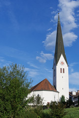 Fototapeta na wymiar Kirche in Fischen, Allgäu