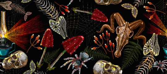 Embroidery kerosene lamp, human skull and spider horizontal seamless pattern. Horror art. Medieval fairy tale gothic template for clothes, textiles, t-shirt design. Halloween background