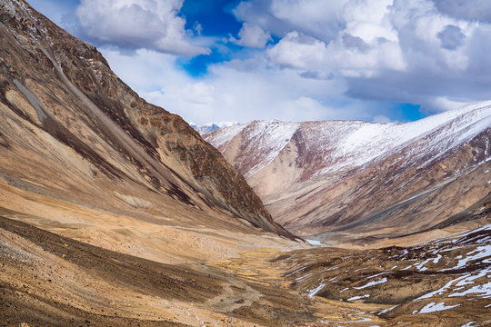 Snow mountain view On the way to Chang-la pass to Leh, Ladakh, India
