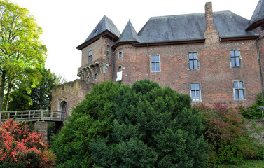 Burg Linn in Krefeld Oppun