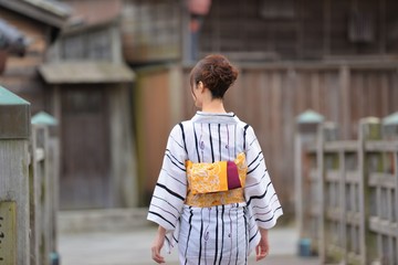 美しい日本人女性の浴衣姿