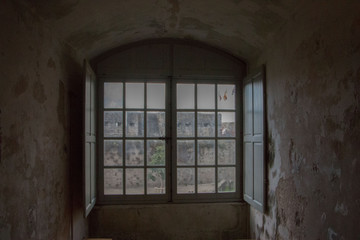 Fenêtre de Concarneau ville close Bretagne France