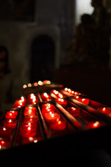 Velas en iglesia