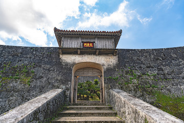 首里城 久慶門
