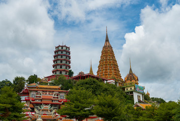 Fototapeta premium Wat tham khao noi at Kanchanaburi,Thailand. Temple of Thailand.