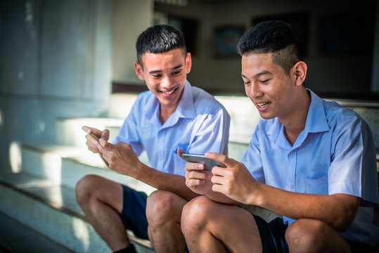 Male Southeast Asian High School Students Addicted To Online Games. 